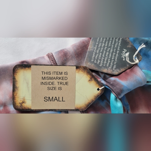 NWT Tie Dye  Mika Yoga/dance Top Size Small NWT - Picture 9 of 9